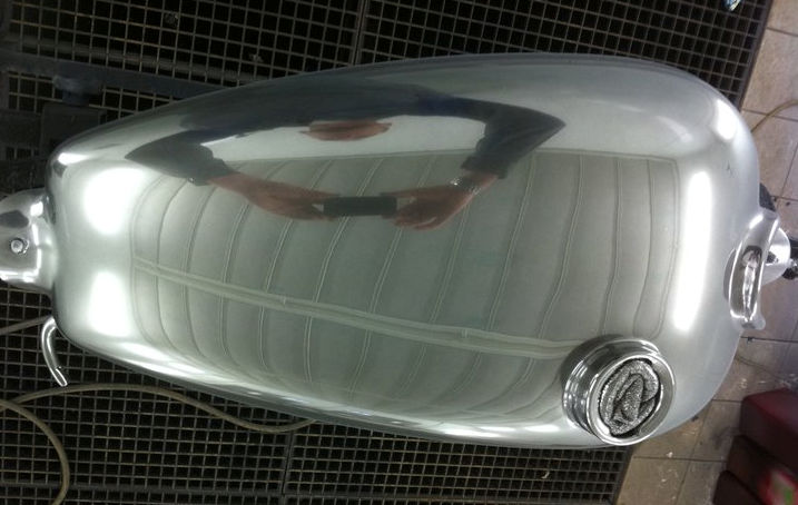 Peinture chrome tradition