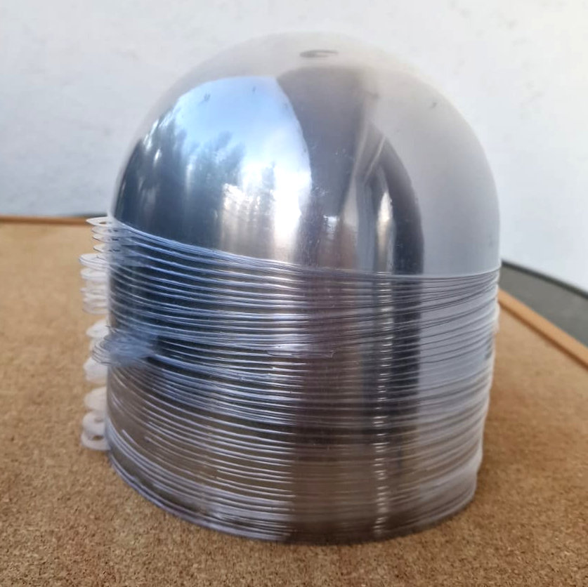 Demi-sphère transparente