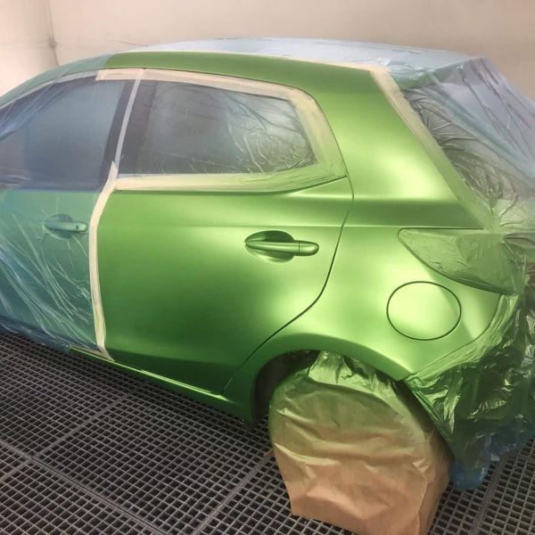 Comment retoucher une peinture carrosserie ?