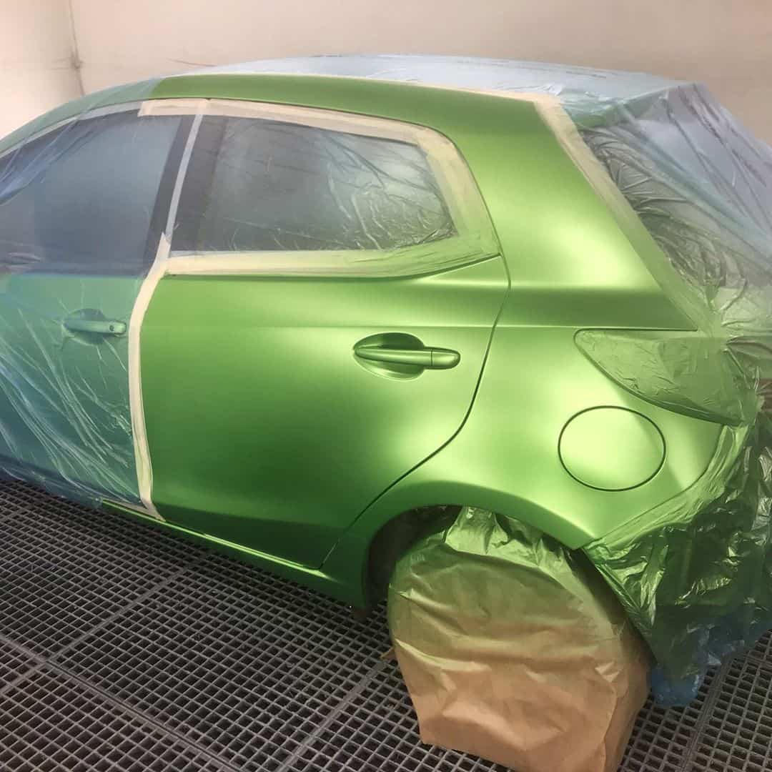 Papier de masquage pour peinture de carrosserie