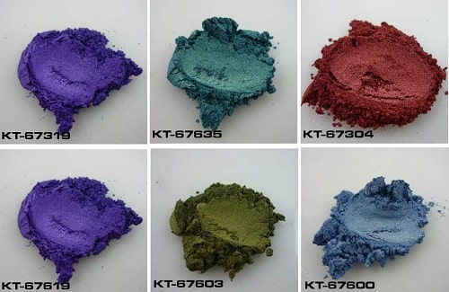 Pigment à effet spécial