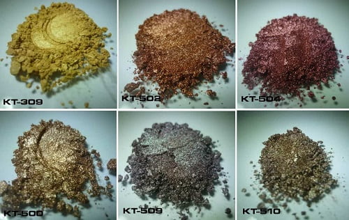 Pigments à effets spéciaux